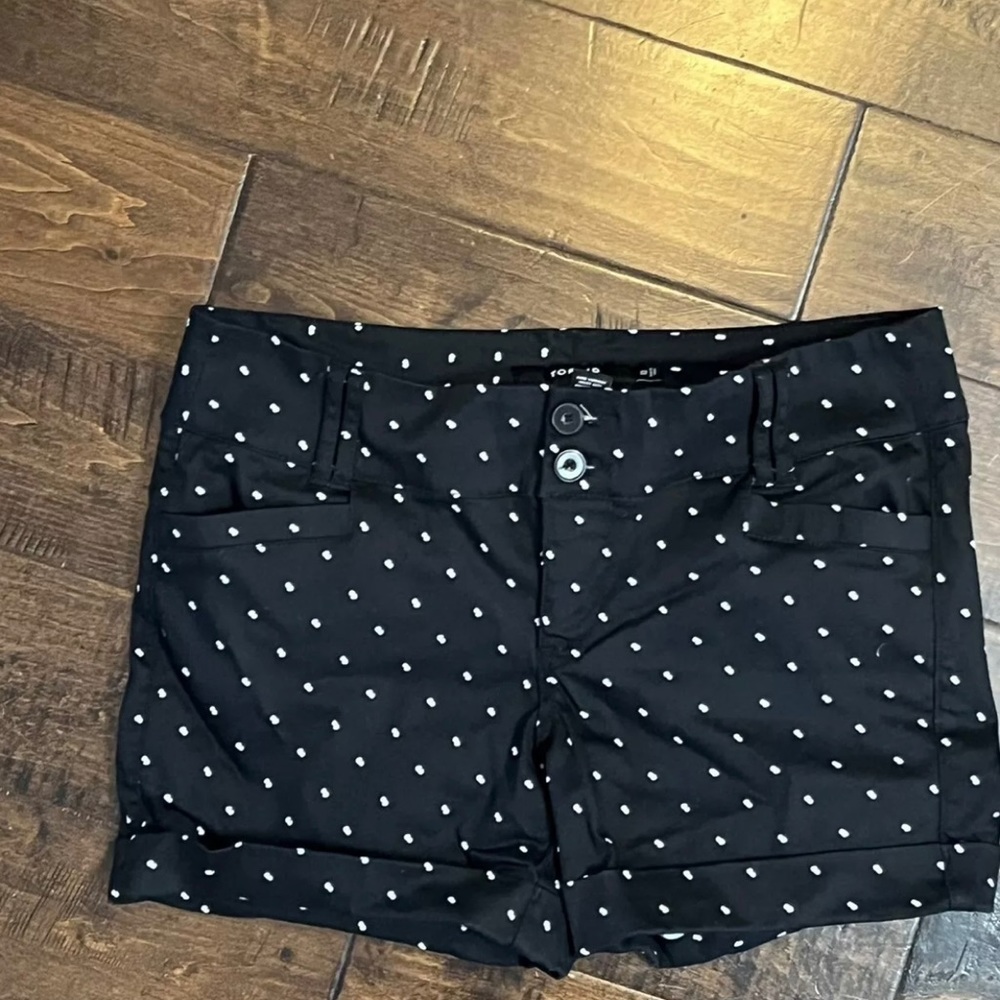 Torrid Sateen Short Black w/ Pink/White Dot  Size 10 Summer Spring Travel